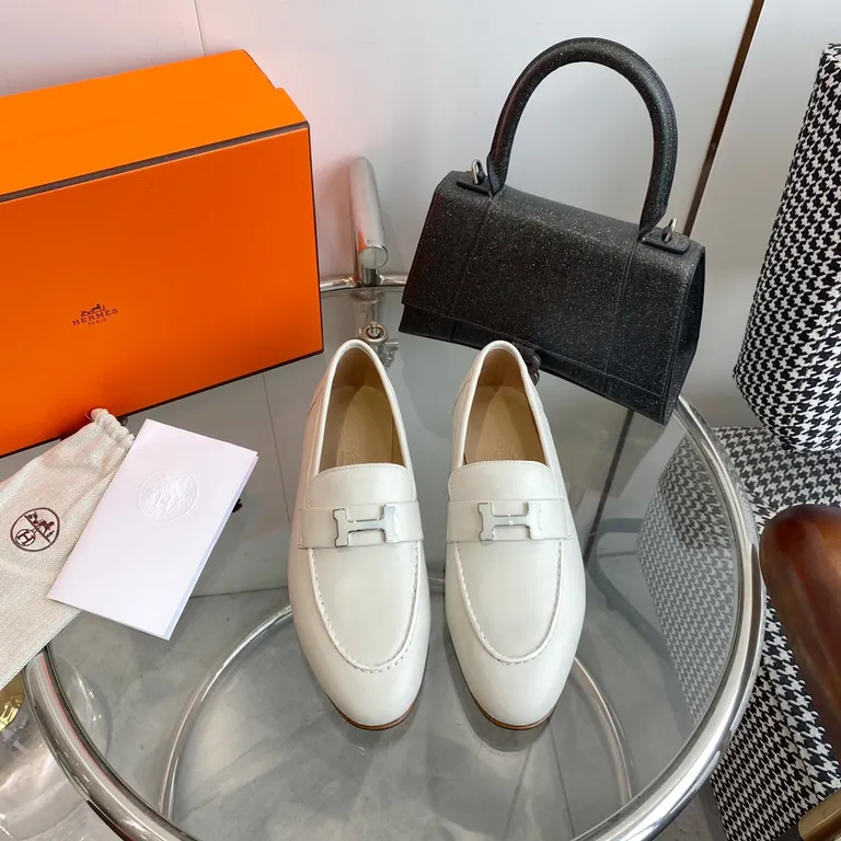 Hermes Shoe 